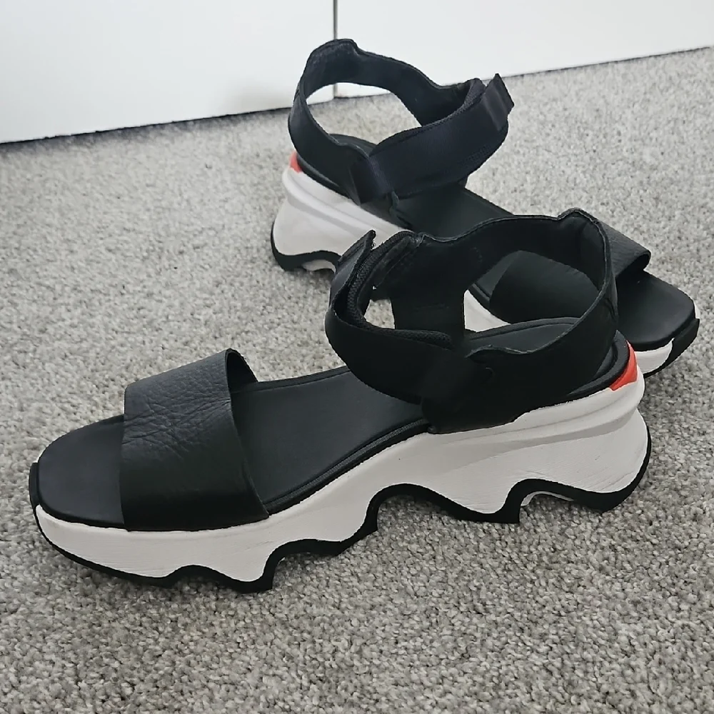 Sorel Black and White Women's Sandals - Picture 3 of 5